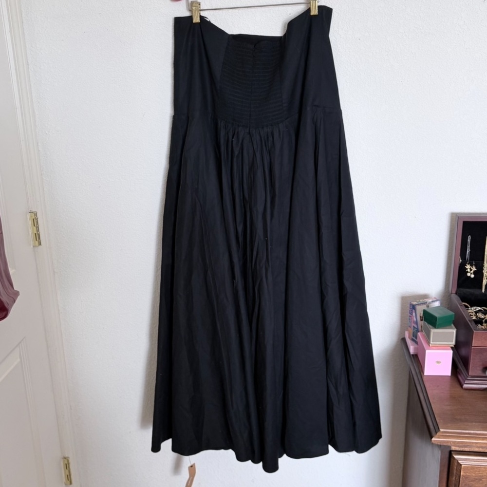 reformation astoria strapless pocketed midi dress - Picture 4 of 5